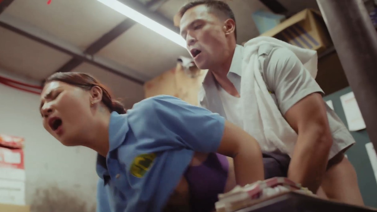 Tayuan 2 Sex Scene #1 | Adriana Roces, Chester Grecia